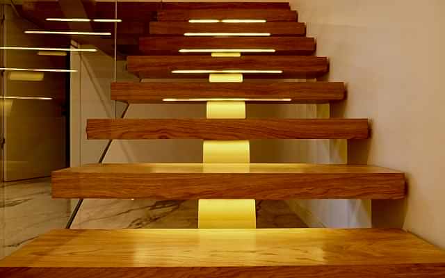 Merdiven Basamak Ölçüleri: Güvenli ve Konforlu Kullanım İçin Doğru Ölçü Rehberi