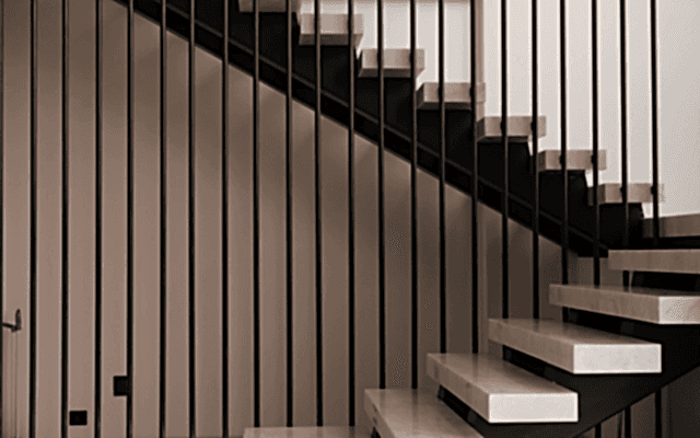 Çelik Merdiven Nedir? Avantajları, Modelleri ve Kullanım Alanları