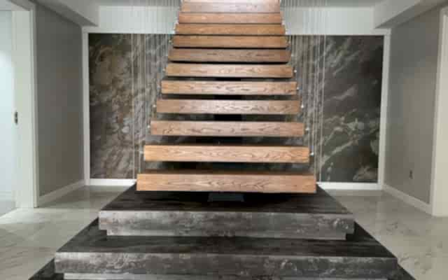 İzmir Çelik Merdiven Sistemleri: Dayanıklılık, Modern Tasarım ve Fiyat Perspektifi