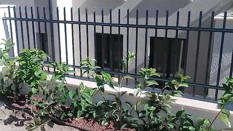 Duvar Üstü Korkuluk