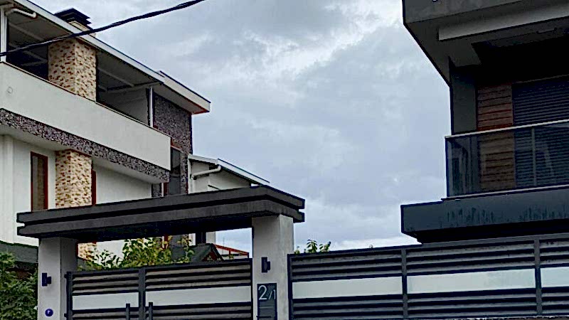 Garaj ve Yaya Kapıları