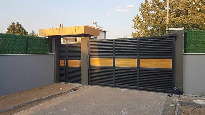 Garaj ve Yaya Kapıları