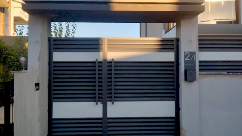 Garaj ve Yaya Kapıları