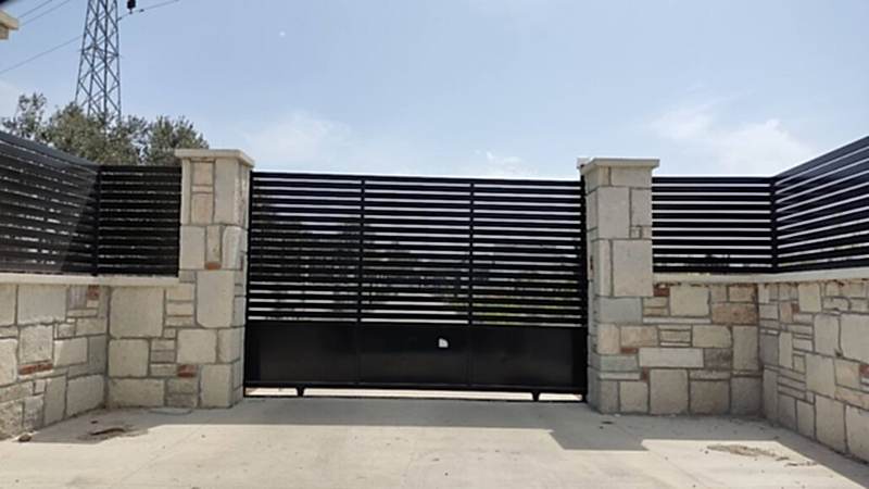 Garaj ve Yaya Kapıları