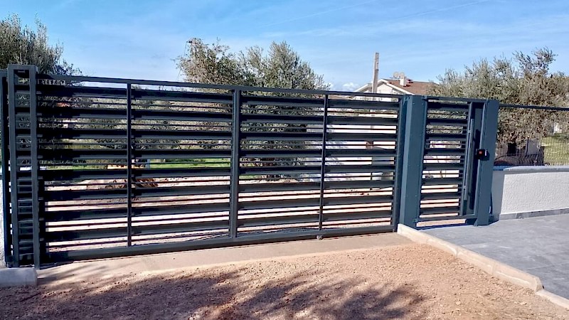 Garaj ve Yaya Kapıları