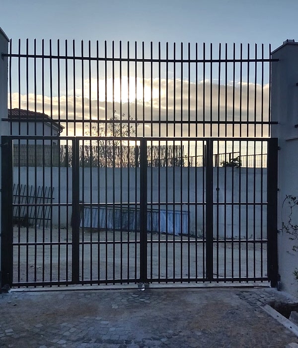 Garaj ve Yaya Kapıları